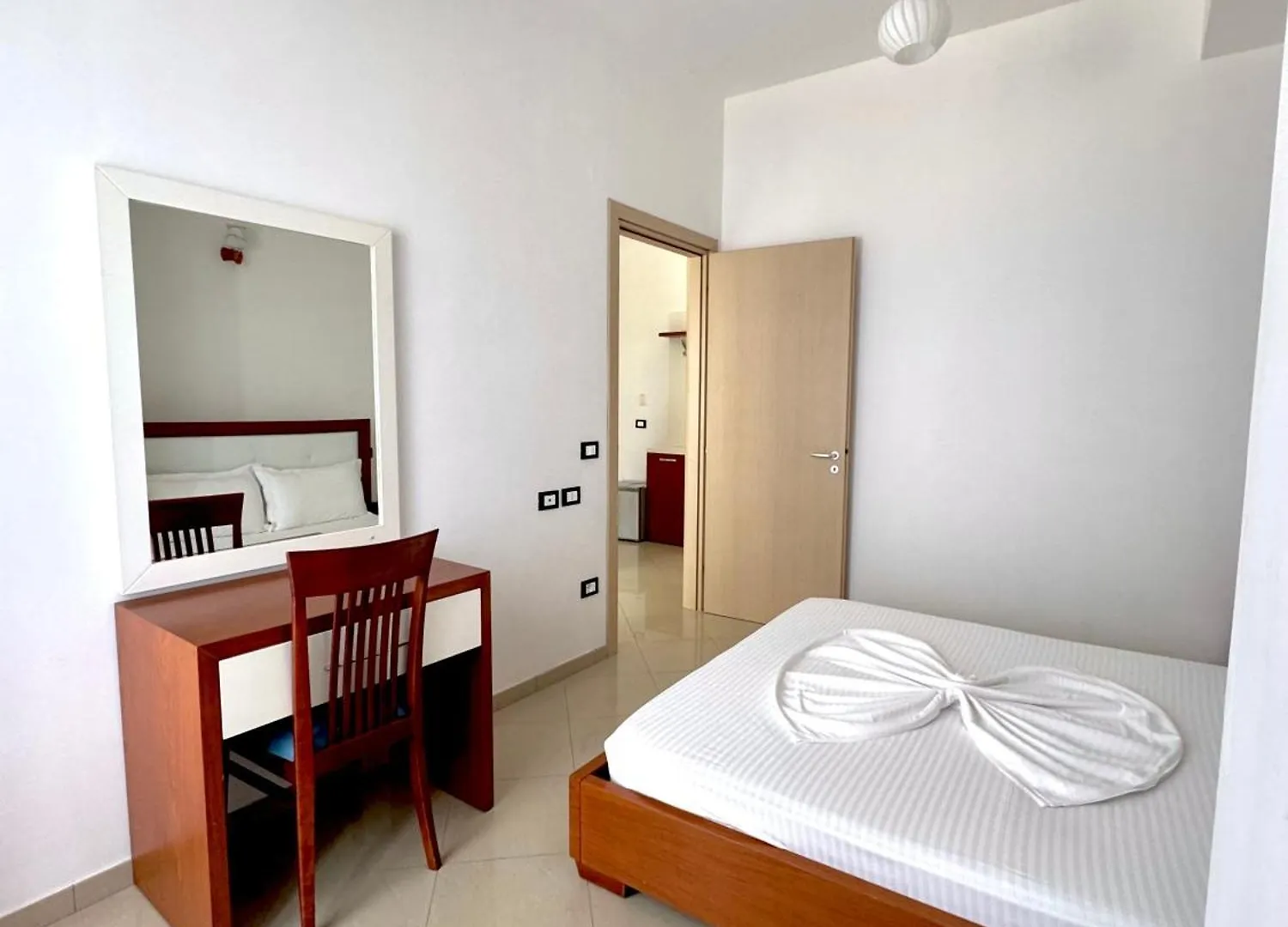 ***  Blue Paradise Hotel Orikum Albania
